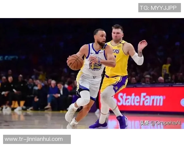 库里期待新赛季揭幕战与湖人对决感觉良好信心满满